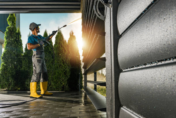 Best Roof Power Washing Services  in , VT